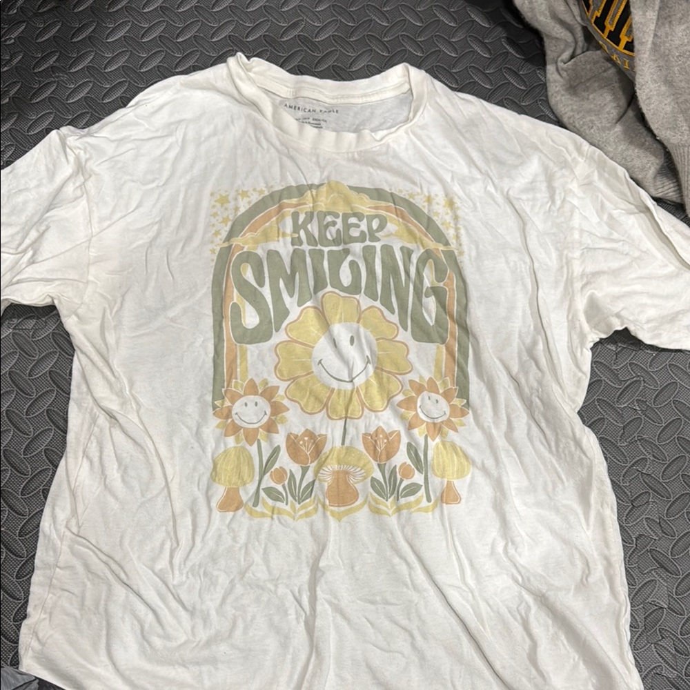 American Eagle Outfitters Classic White Tee